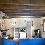 Avellanos Casa 1 *