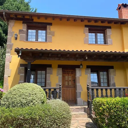 Avellanos Casa 1 * Celis